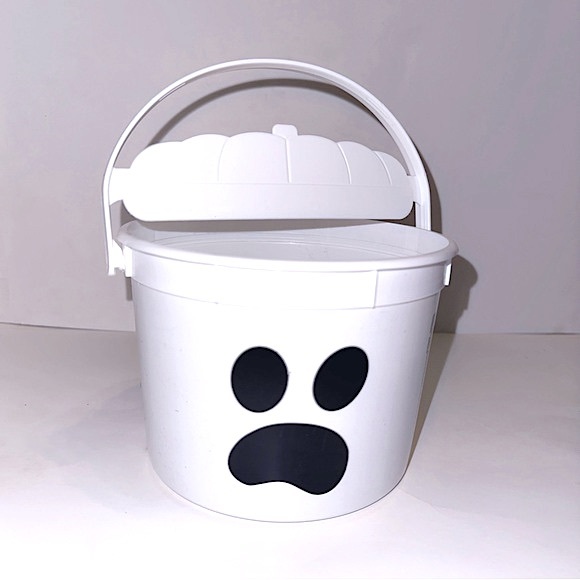2022 McDonald’s Halloween pail McBoo white ghost bucket new stickers included - Picture 1 of 3